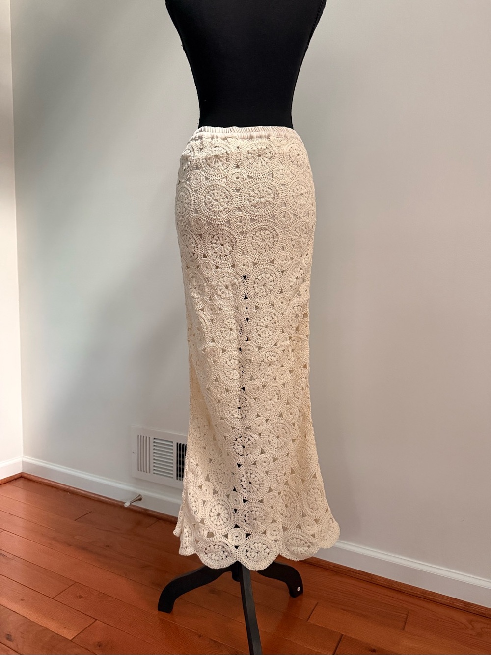 Opullence Paris Crochet Lace Maxi Skirt Cream Boho Resort M - Picture 4 of 7